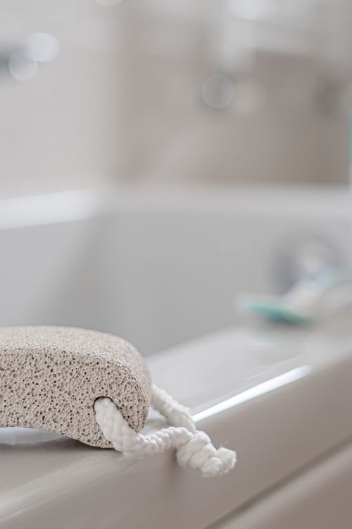 Ultrasonic Skin Scrubbers