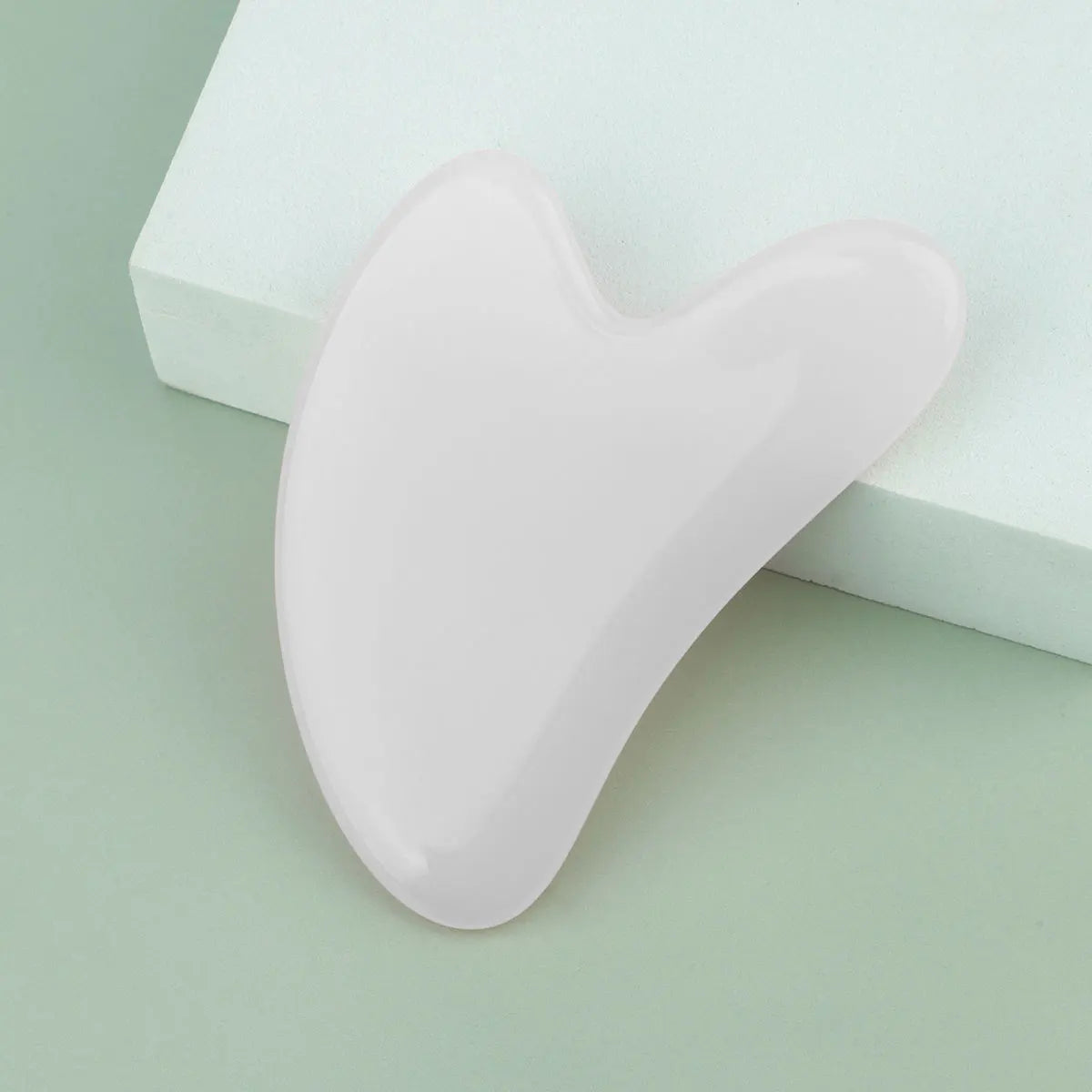 Gua Sha Board Facial Scraping Scrapping Plate Natural Resin Face Spa Massager Guasha for Neck Back Body Beautiful Tool